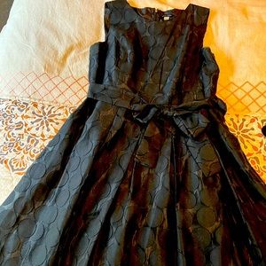 Sleeveless Midi